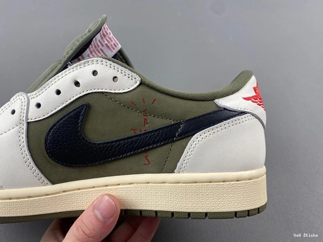 1 DM7866- 4505 OG Jordan Scott Air 37 Travis Reliable Low x 0927